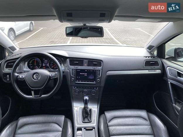 Volkswagen E-golf, 2015г. 0.0л. Електро Хмельницький в кредит
