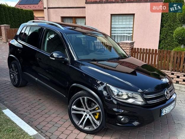 Volkswagen Tiguan, 2012г. 2.0л. бензин Чернівці в кредит