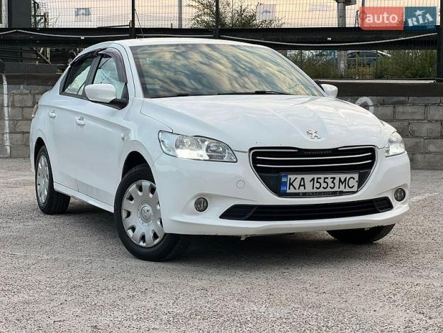 Peugeot 301, 2015г. 1.2л. гібрид Київ в кредит