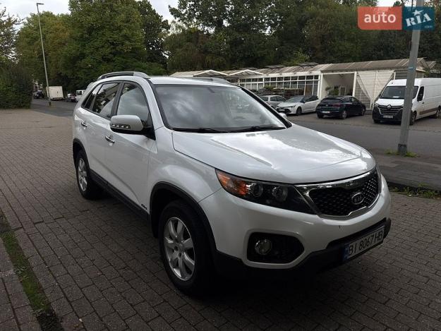 Kia Sorento, 2010г. 2.4л. бензин Львів в кредит