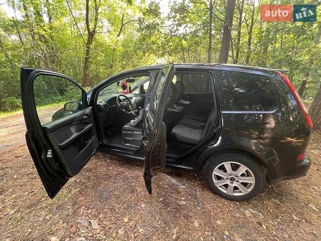 Ford C-max, 2005г. 2.0л. дизель Житомир в кредит