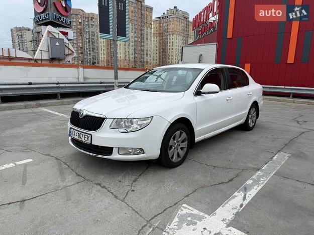 Skoda Superb, 2012г. 1.8л. бензин Київ в кредит