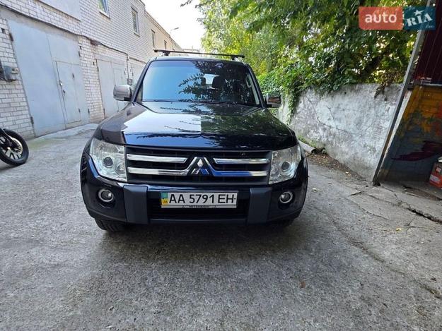 Mitsubishi Pajero, 2007г. 3.8л. бензин Київ в кредит