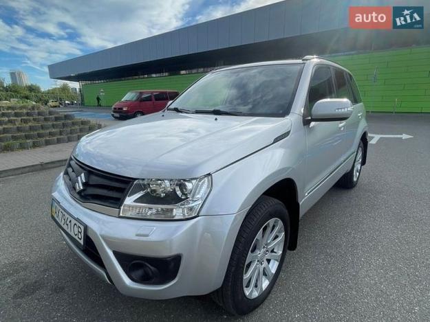 Suzuki Grand vitara, 2016г. 2.4л. гібрид Київ в кредит