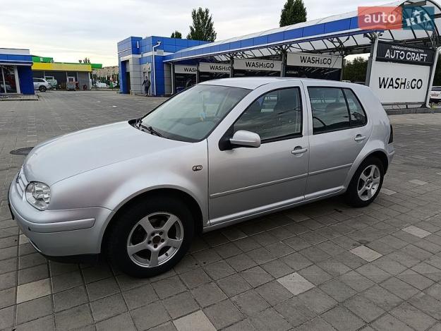 Volkswagen Golf, 2003г. 1.6л. бензин Черкаси в кредит