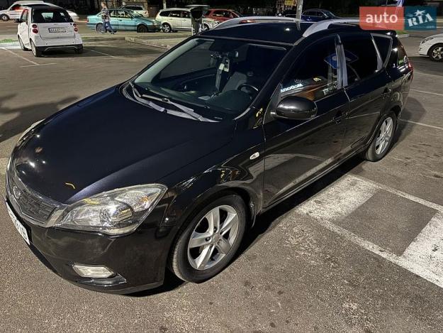 Kia Ceed, 2012г. 1.6л. дизель Житомир в кредит