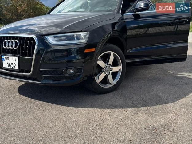 Audi Q3, 2015г. 2.0л. бензин Рівне в кредит