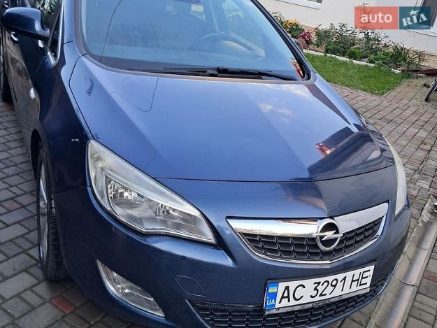 Opel Astra, 2011г. 1.2л. дизель Луцьк в кредит