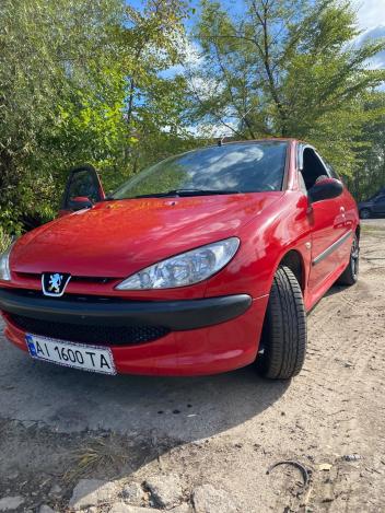 Peugeot 206, 2005г. 1.1л. бензин Київ в кредит