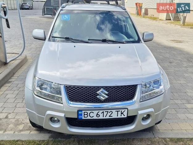 Suzuki Grand vitara, 2008г. 2.0л. бензин Львів в кредит