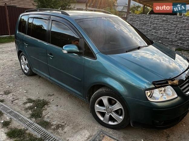 Volkswagen Touran, 2003г. 1.6л. бензин Івано-Франківськ в кредит
