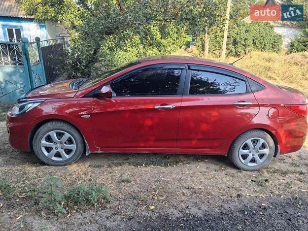 Hyundai Accent, 2011г. 1.4л. бензин Київ в кредит