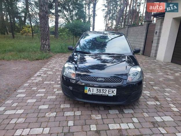 Ford Fiesta, 2007г. 1.4л. бензин Чернігів в кредит
