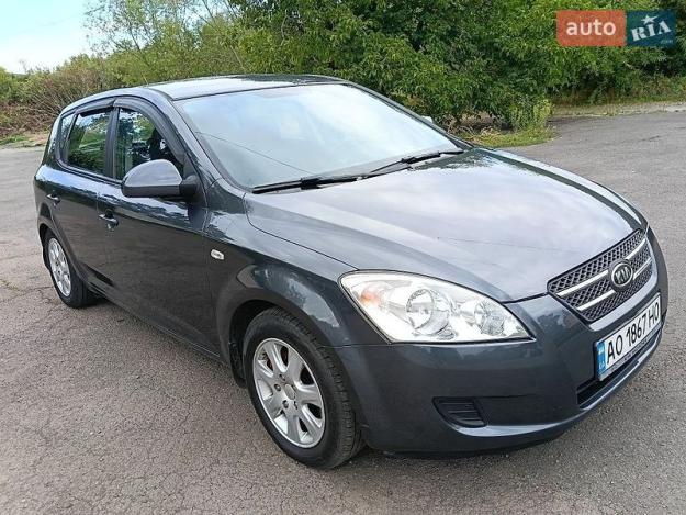 Kia Ceed, 2009г. 1.4л. бензин Ужгород в кредит