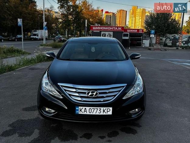 Hyundai Sonata, 2010г. 2.4л. бензин Київ в кредит