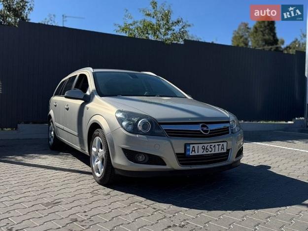 Opel Astra, 2008г. 1.6л. бензин Київ в кредит