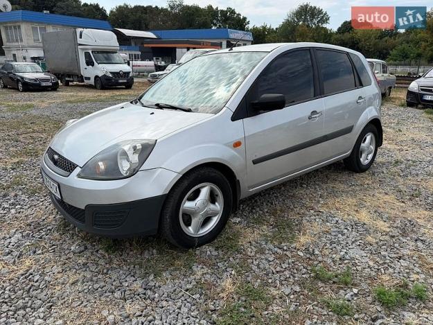 Ford Fiesta, 2007г. 1.3л. бензин Полтава в кредит