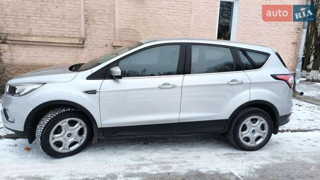 Ford Kuga, 2017г. 1.5л. бензин Кропивницький в кредит