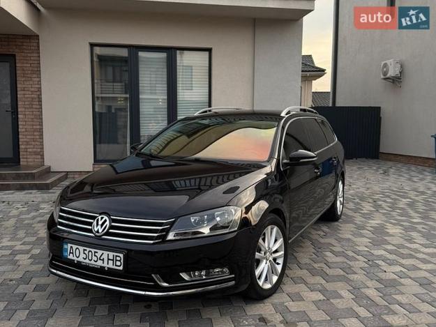 Volkswagen Passat, 2011г. 2.0л. дизель Ужгород в кредит