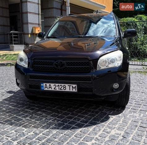 Toyota Rav4, 2006г. 2.0л. бензин Київ в кредит