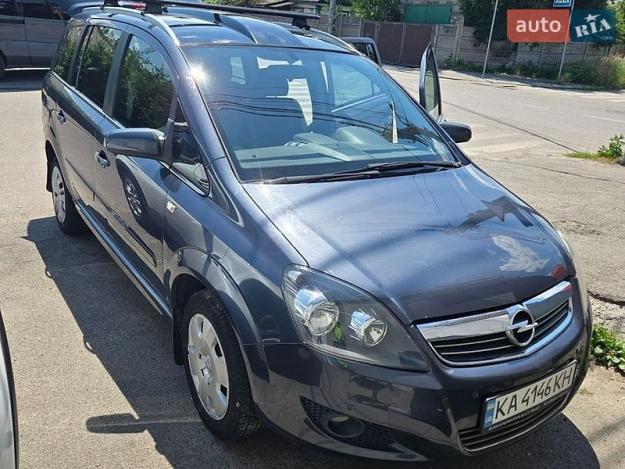 Opel Zafira, 2008г. 2.2л. бензин Київ в кредит
