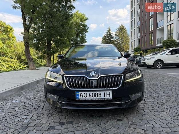Skoda Superb, 2017г. 2.0л. дизель Ужгород в кредит