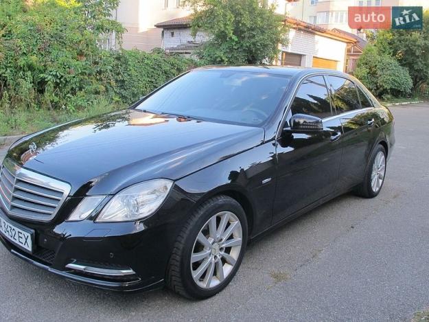 Mercedes-benz E-class, 2012г. 1.8л. бензин Київ в кредит
