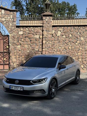 Volkswagen Passat sedan, 2015г. 2.0л. дизель Житомир в кредит