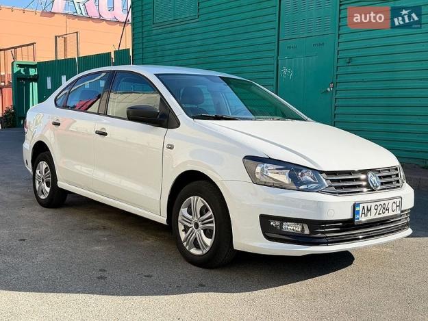 Volkswagen Polo, 2017г. 2.0л. бензин Київ в кредит