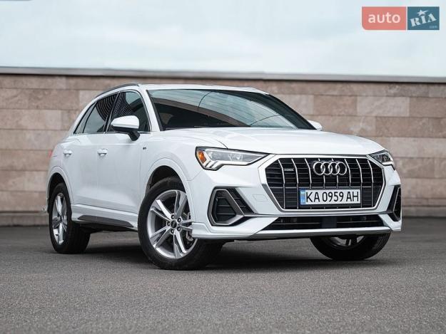 Audi Q3, 2024г. 2.0л. бензин Київ в кредит