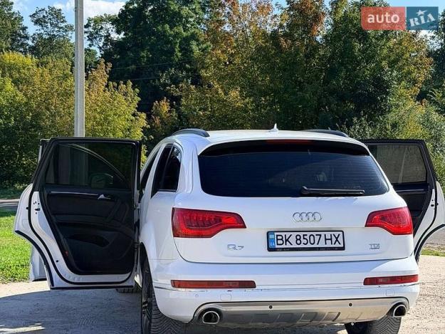 Audi Q7, 2012г. 3.0л. дизель Рівне в кредит
