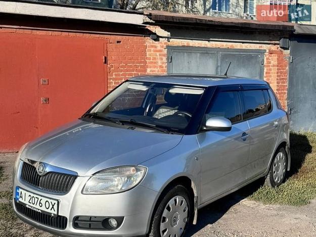 Skoda Fabia, 2008г. 1.6л. бензин Полтава в кредит