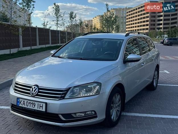 Volkswagen Passat, 2012г. 2.0л. дизель Київ в кредит