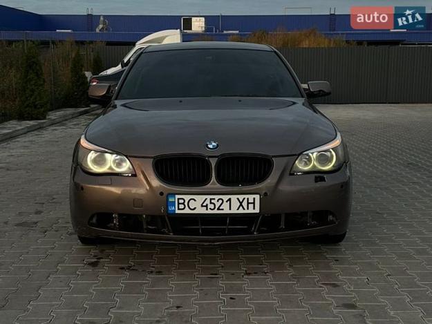 Bmw 5 series, 2005г. 2.5л. бензин Львів в кредит