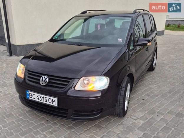 Volkswagen Touran, 2003г. 1.6л. бензин Львів в кредит