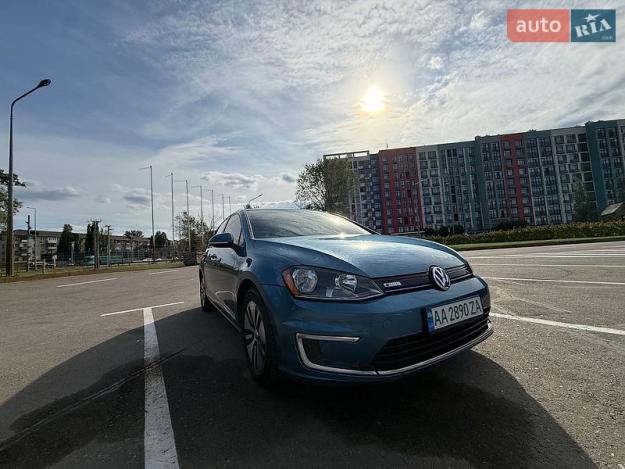 Volkswagen E-golf, 2016г. 0.0л. Електро Київ в кредит