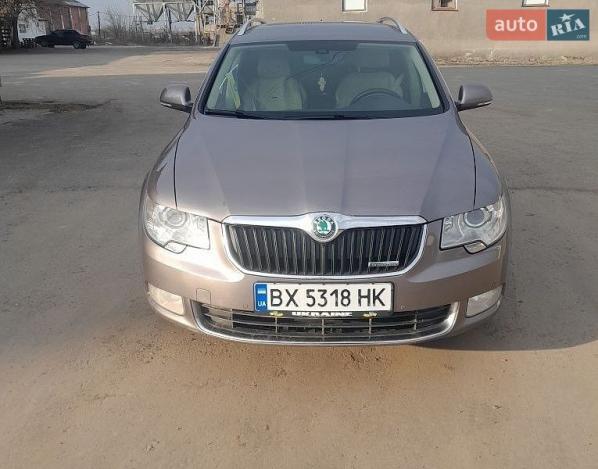 Skoda Superb, 2011г. 1.6л. дизель Хмельницький в кредит