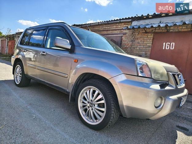 Nissan X-trail, 2002г. 2.0л. бензин Київ в кредит