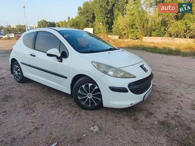 Peugeot 207, 2008г. 1.4л. бензин Київ в кредит