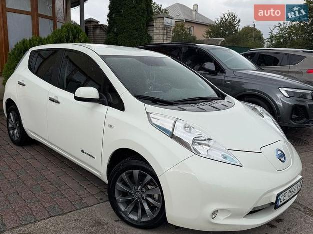 Nissan Leaf, 2017г. 0.0л. Електро Чернівці в кредит