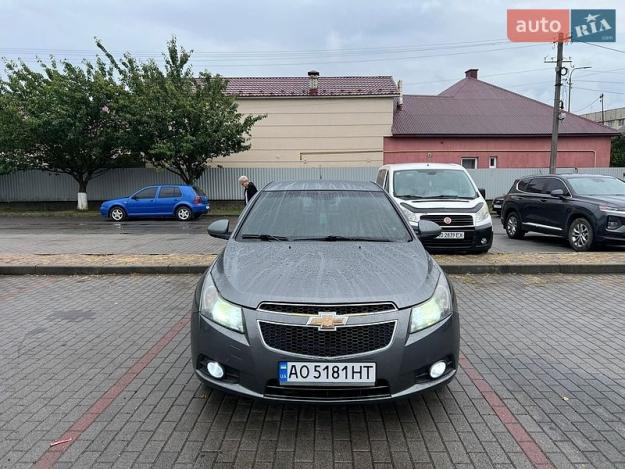 Chevrolet Cruze, 2011г. 1.8л. бензин Ужгород в кредит