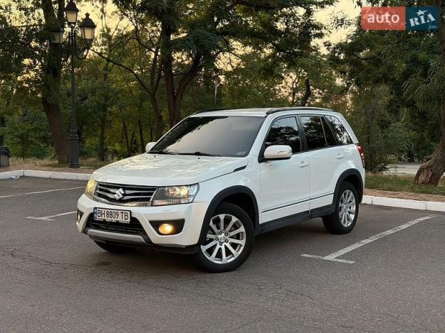 Suzuki Grand vitara, 2013г. 2.4л. бензин Одеса в кредит