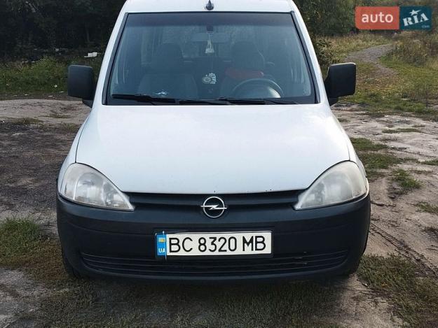 Opel Combo, 2002г. 1.7л. дизель Львів в кредит