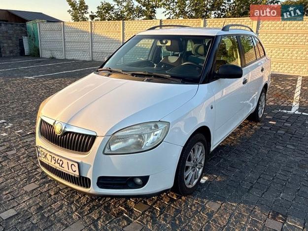 Skoda Fabia, 2008г. 1.4л. бензин Рівне в кредит