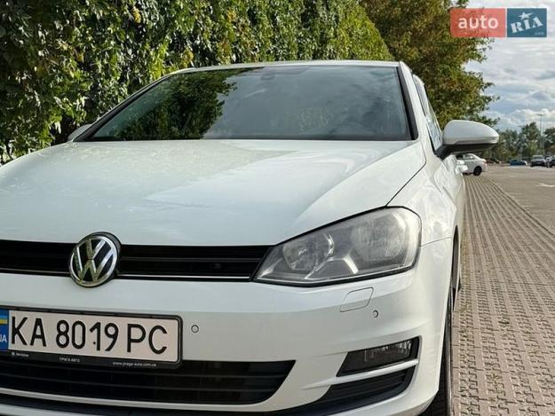 Volkswagen Golf, 2013г. 2.0л. дизель Київ в кредит