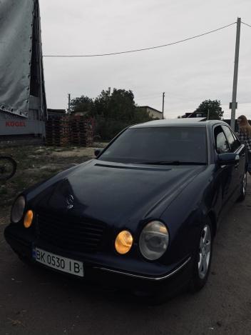 Mercedes-benz E series, 2000г. 2.7л. дизель Рівне в кредит