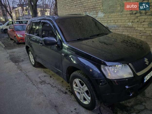 Suzuki Grand vitara, 2007г. 2.7л. бензин Запоріжжя в кредит