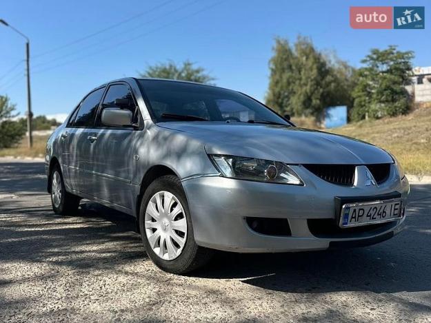 Mitsubishi Lancer, 2004г. 1.6л. бензин Запоріжжя в кредит