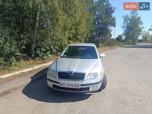 Skoda Octavia, 2006г. 1.6л. бензин Львів в кредит