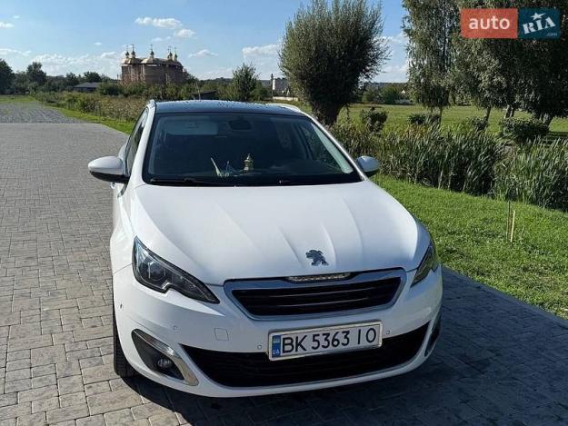 Peugeot 308, 2015г. 2.0л. дизель Рівне в кредит